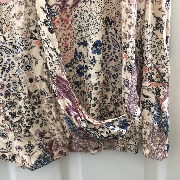 FINAL MARKDOWN LADIES’ NWT Knox Rose Floral Print LS Top (S) - Picture 3 of 11